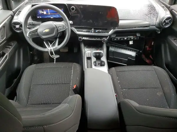 3GN7DMRP4SS196215 2025 CHEVROLET EQUINOX - Image 8