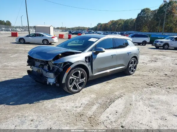 3GN7DMRP6RS295659 2024 CHEVROLET EQUINOX - Image 2
