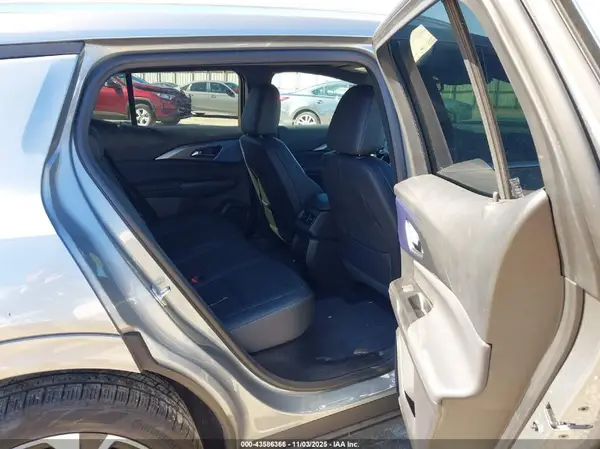 3GN7DMRP6RS295659 2024 CHEVROLET EQUINOX - Image 8