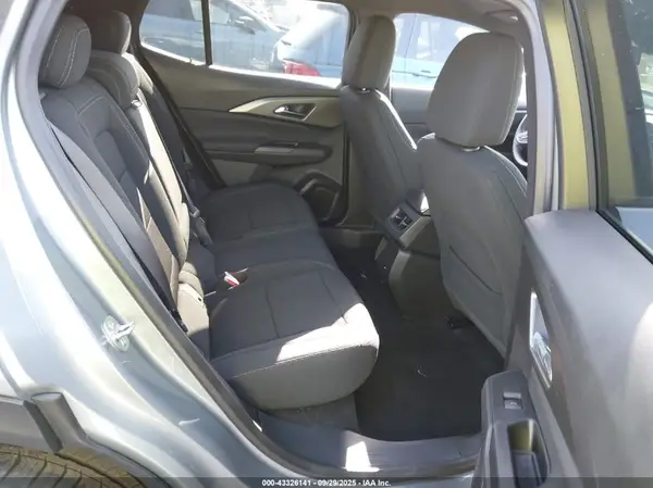 3GN7DMRP8SS214795 2025 CHEVROLET EQUINOX - Image 8