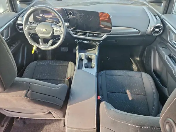 3GN7DMRP8SS246274 2025 CHEVROLET EQUINOX - Image 8