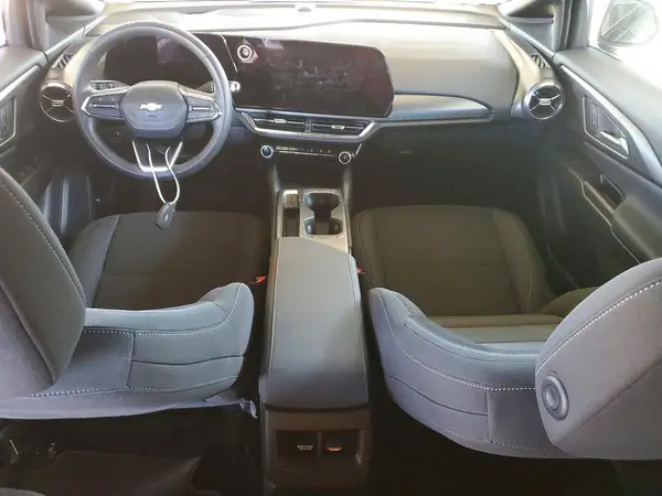 3GN7DMRP9TS106302 2026 CHEVROLET EQUINOX - Image 8