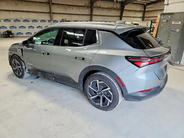 3GN7DNRP2TS154407 2026 CHEVROLET EQUINOX - Image 2