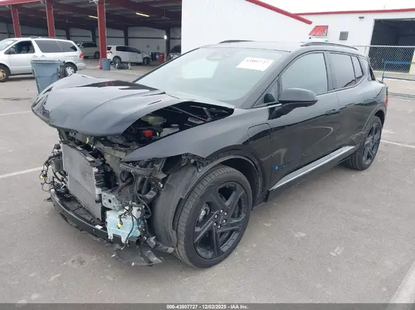 3GN7DNRP5RS223681 2024 CHEVROLET EQUINOX - Image 2