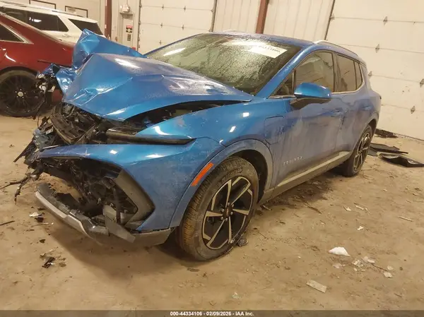 3GN7DNRPXSS223875 2025 CHEVROLET EQUINOX - Image 2