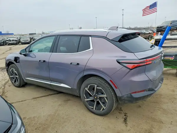 3GN7DNRR9SS265228 2025 CHEVROLET EQUINOX - Image 2