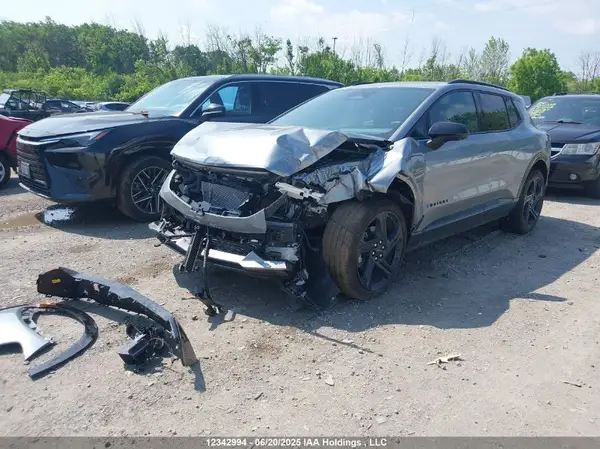 3GN7DSRP4SS184781 2025 CHEVROLET EQUINOX - Image 2