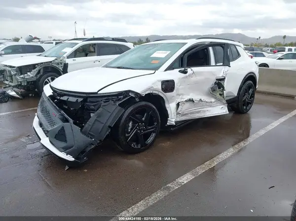 3GN7DSRP4SS218413 2025 CHEVROLET EQUINOX - Image 2