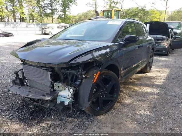 3GN7DSRP5RS263869 2024 CHEVROLET EQUINOX - Image 2