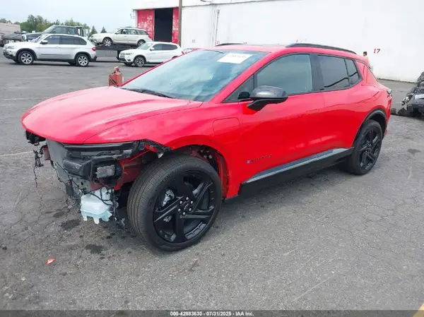 3GN7DSRP8SS117648 2025 CHEVROLET EQUINOX - Image 2