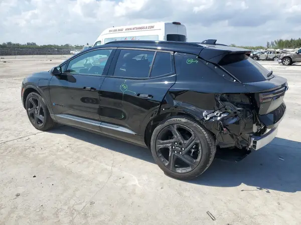 3GN7DSRP8SS178059 2025 CHEVROLET EQUINOX - Image 2