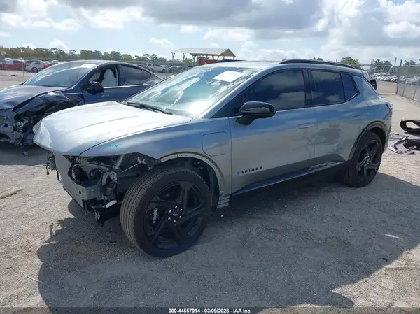 3GN7DSRP9SS237149 2025 CHEVROLET EQUINOX - Image 2