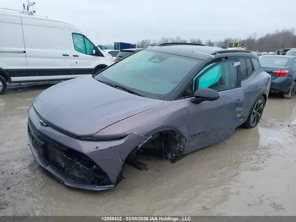 3GN7DSRR3RS295995 2024 CHEVROLET EQUINOX - Image 2