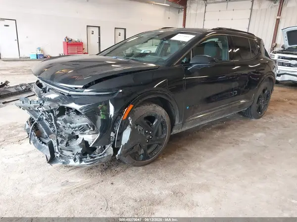 3GN7DSRR8SS167550 2025 CHEVROLET EQUINOX - Image 2