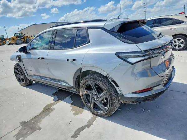 3GN7DSRRXSS143704 2025 CHEVROLET EQUINOX - Image 2