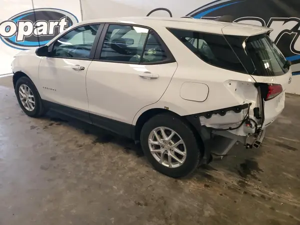 3GNAX5EG3PL242885 2023 CHEVROLET EQUINOX - Image 2