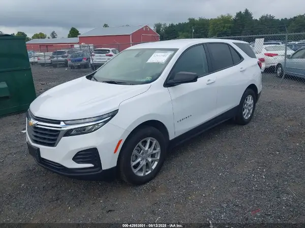 3GNAX5EG3RL289577 2024 CHEVROLET EQUINOX - Image 2