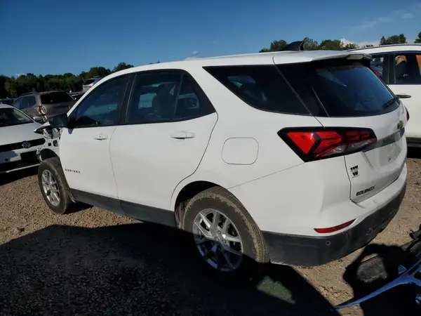 3GNAX5EG4PL258416 2023 CHEVROLET EQUINOX - Image 2