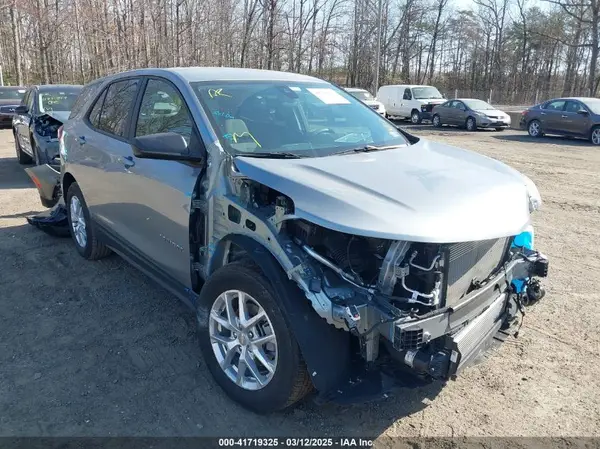 3GNAX5EG4RL157265 2024 CHEVROLET EQUINOX - Image 1