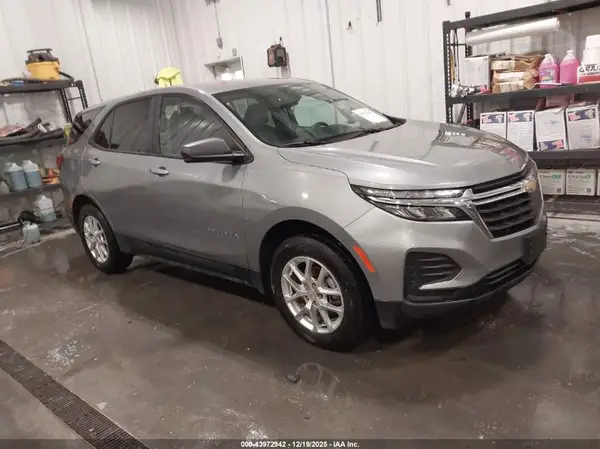 3GNAX5EG4RL302031 2024 CHEVROLET EQUINOX - Image 1