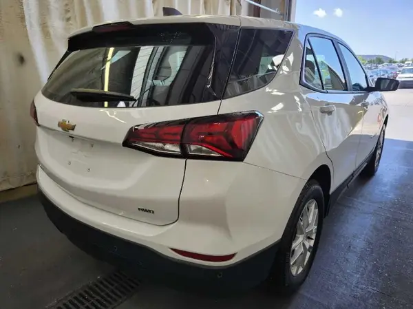 3GNAX5EG6RL259604 2024 CHEVROLET EQUINOX - Image 1