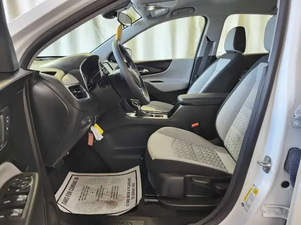 3GNAX5EG7RL259532 2024 CHEVROLET EQUINOX - Image 2