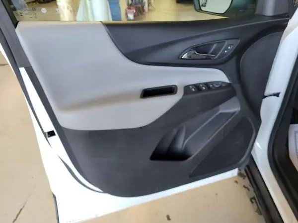 3GNAX5EG7RL304324 2024 CHEVROLET EQUINOX - Image 8