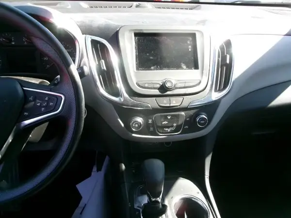 3GNAX5EG9PL262817 2023 CHEVROLET EQUINOX - Image 2