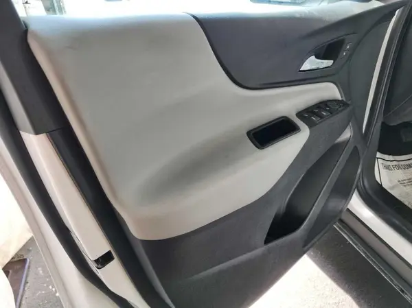 3GNAX5EGXRL261565 2024 CHEVROLET EQUINOX - Image 2
