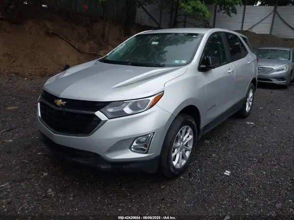 3GNAX5EV0MS173363 2021 CHEVROLET EQUINOX - Image 2