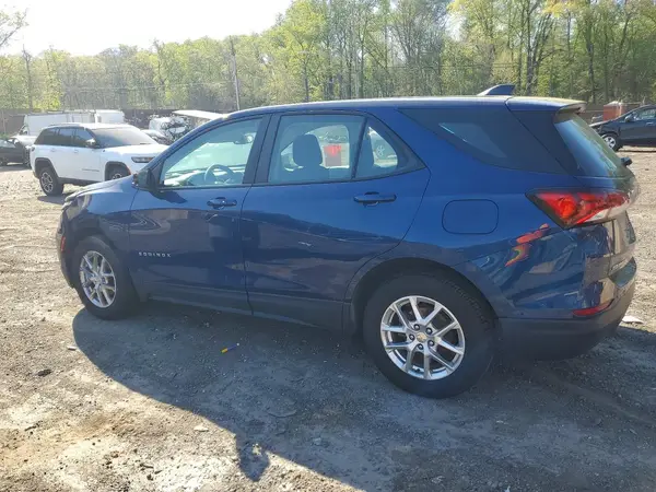 3GNAX5EV1NS114081 2022 CHEVROLET EQUINOX - Image 2
