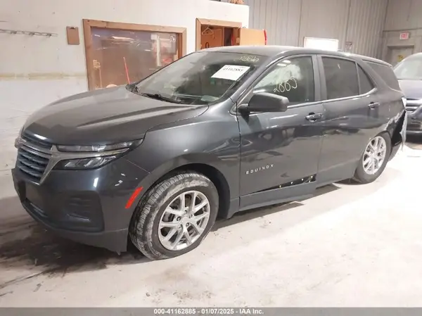 3GNAX5EV4NS167454 2022 CHEVROLET EQUINOX - Image 2