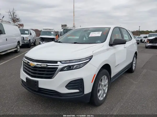 3GNAX5EV6NS162658 2022 CHEVROLET EQUINOX - Image 2