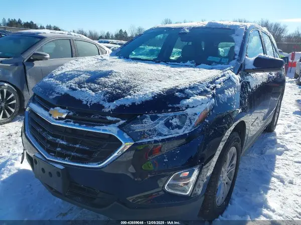 3GNAX5EV7LS694207 2020 CHEVROLET EQUINOX - Image 2