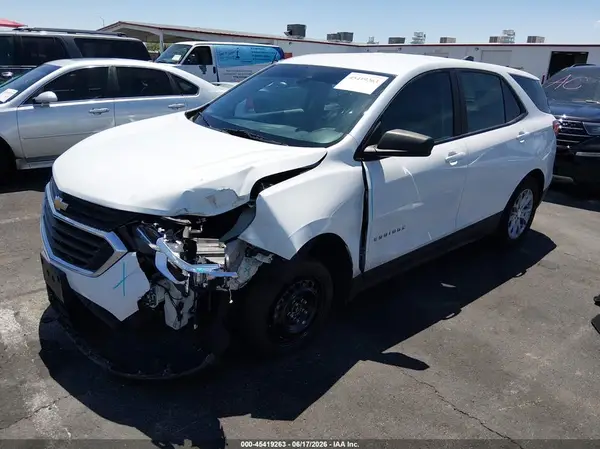 3GNAX5EV7MS143714 2021 CHEVROLET EQUINOX - Image 2