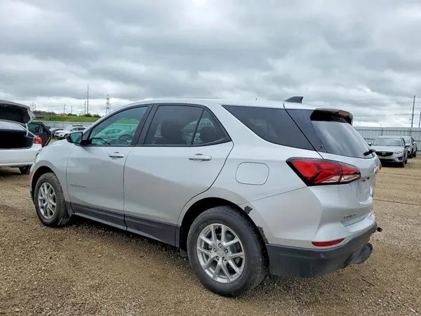 3GNAX5EV7NS147635 2022 CHEVROLET EQUINOX - Image 2