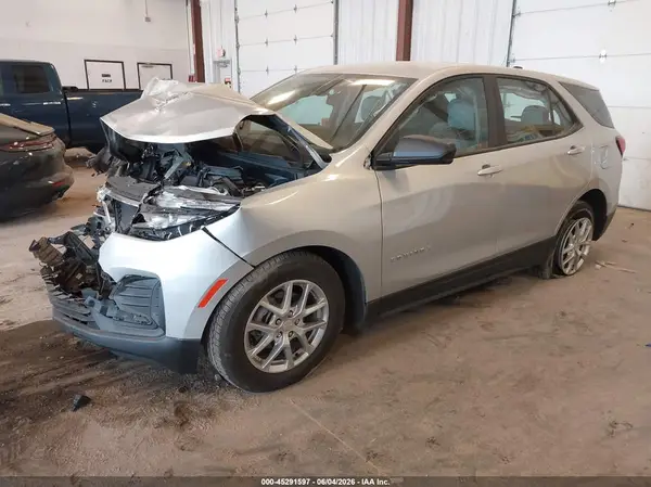 3GNAX5EVXNS177261 2022 CHEVROLET EQUINOX - Image 2