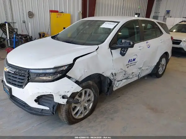 3GNAXFEG1PL253325 2023 CHEVROLET EQUINOX - Image 2