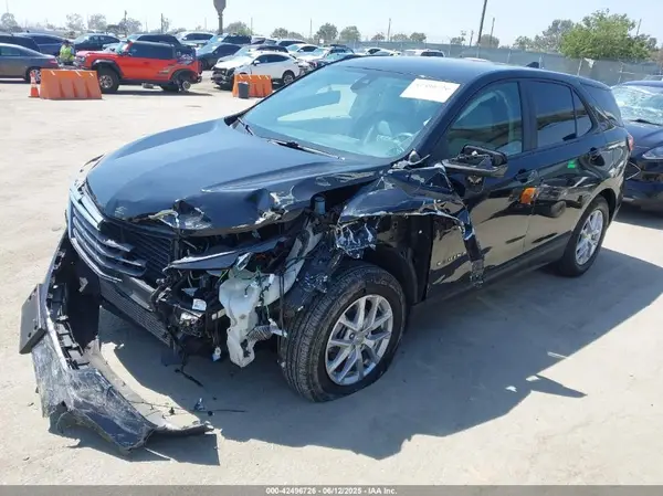 3GNAXFEG5PL134614 2023 CHEVROLET EQUINOX - Image 2
