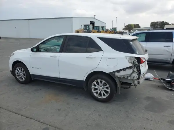 3GNAXFEV0LS688934 2020 CHEVROLET EQUINOX - Image 2