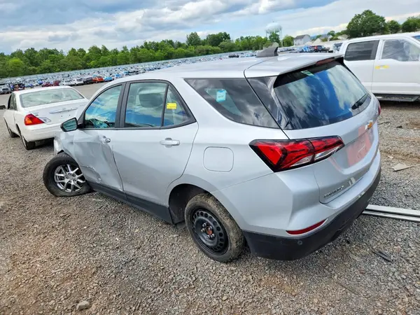3GNAXFEV1NS152383 2022 CHEVROLET EQUINOX - Image 2