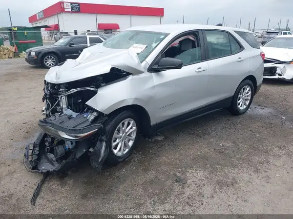 3GNAXFEVXMS104993 2021 CHEVROLET EQUINOX - Image 2