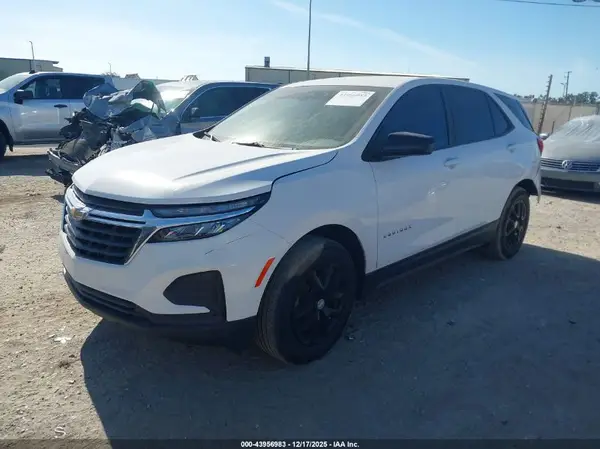 3GNAXHEG0PL176734 2023 CHEVROLET EQUINOX - Image 2