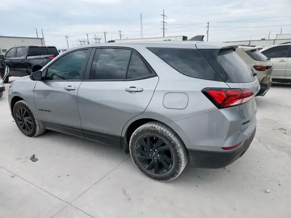 3GNAXHEG0RL114270 2024 CHEVROLET EQUINOX - Image 2