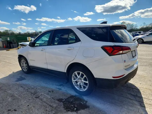 3GNAXHEG0RL155045 2024 CHEVROLET EQUINOX - Image 2
