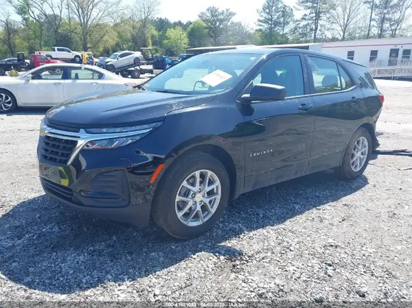 3GNAXHEG0RL177143 2024 CHEVROLET EQUINOX - Image 2