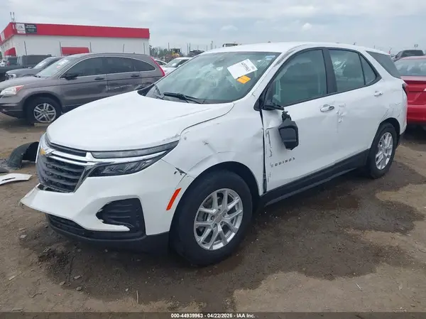 3GNAXHEG0RL201716 2024 CHEVROLET EQUINOX - Image 2