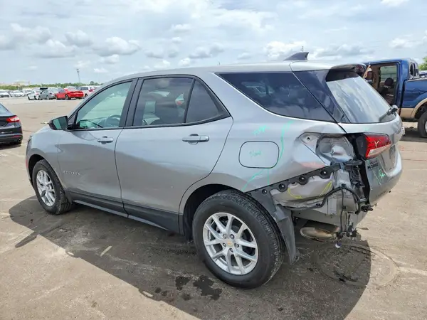 3GNAXHEG0RL227474 2024 CHEVROLET EQUINOX - Image 2