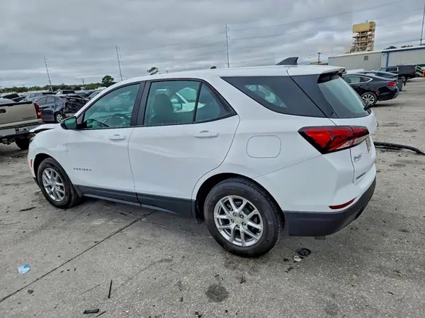 3GNAXHEG0RL248373 2024 CHEVROLET EQUINOX - Image 2