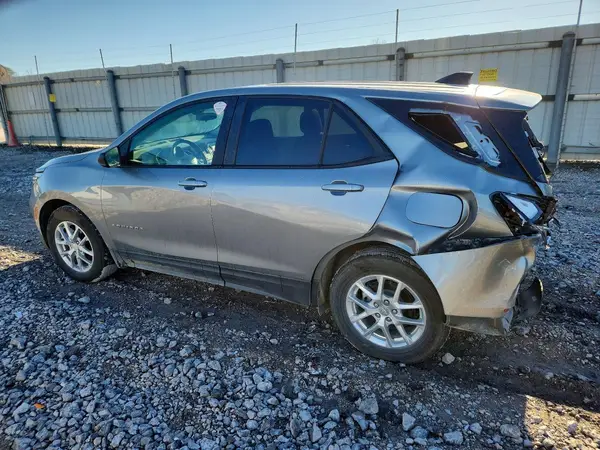 3GNAXHEG0RL315103 2024 CHEVROLET EQUINOX - Image 2
